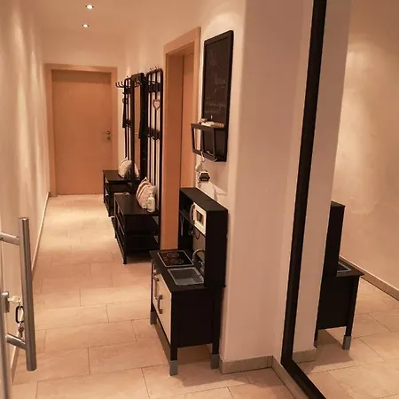 Haus Monika בריקסן אים טהלה